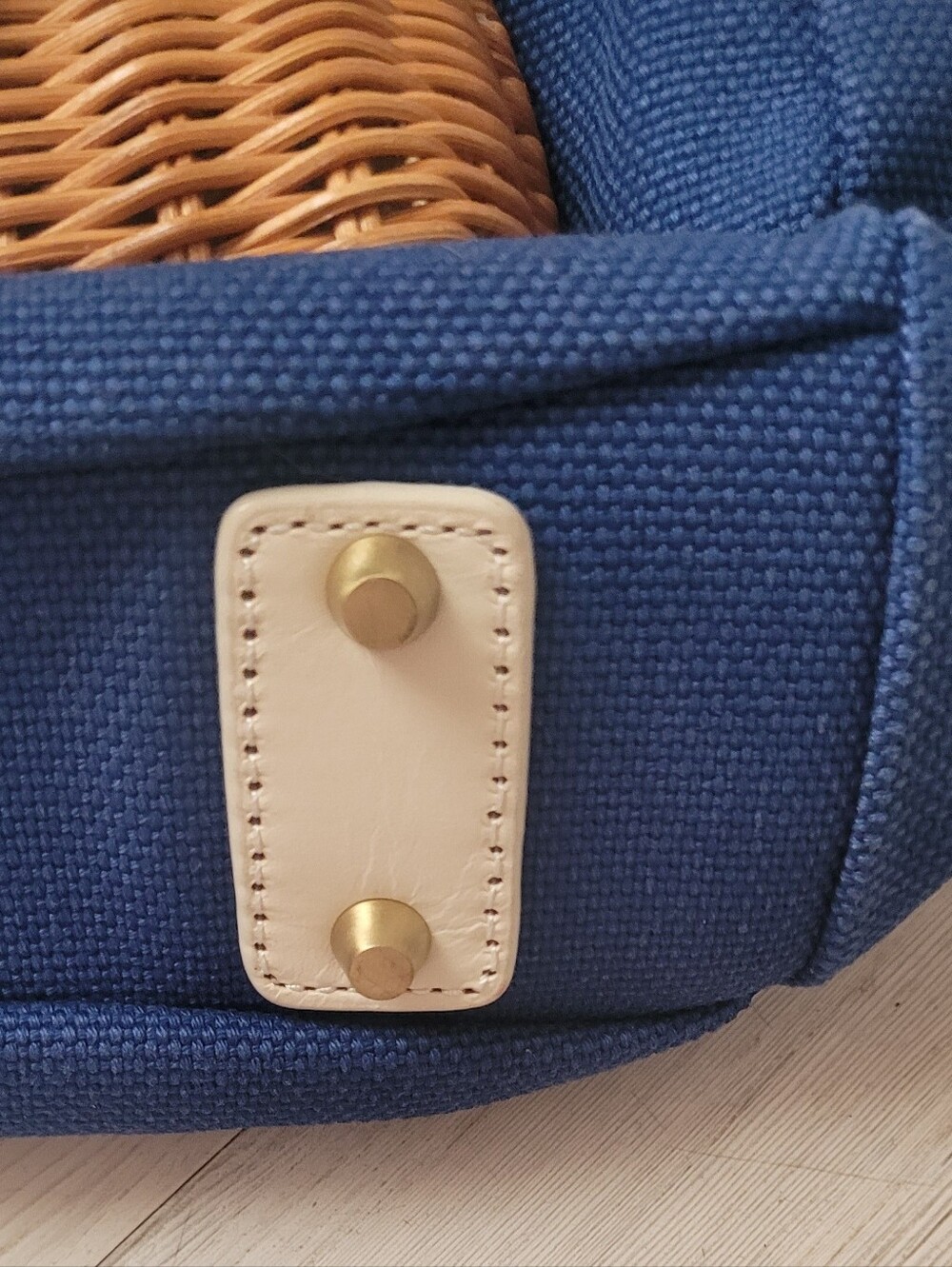 Stylish Savoy Summer Handbag - Picture 13 of 16